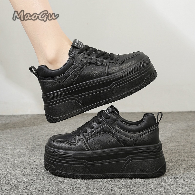 Wedge Espadrille Women - Białe sneakersy na platformie podwyższającej, damskie,